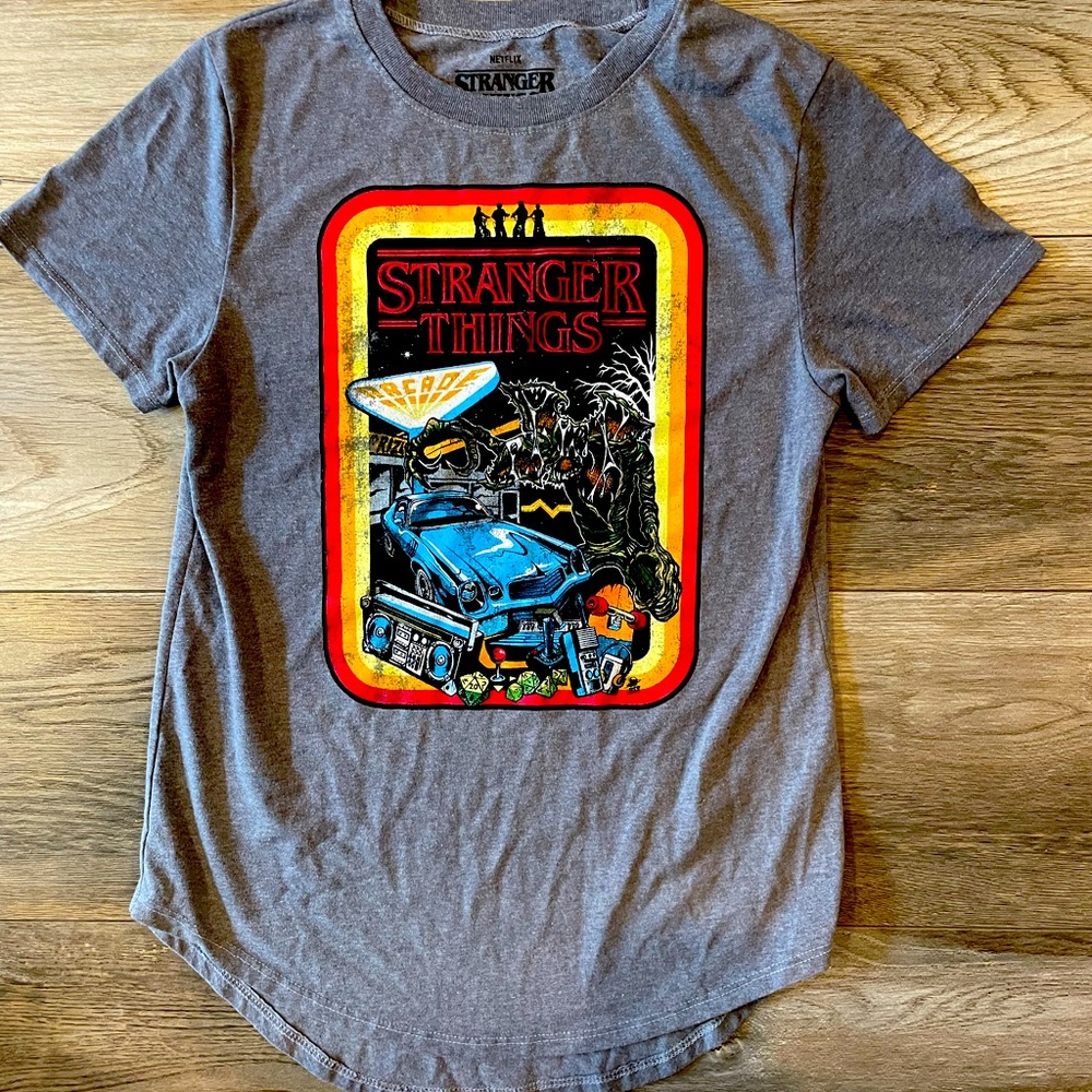 Stranger things t shirt size 3/5 juniors or Small Women’s make me an offer!